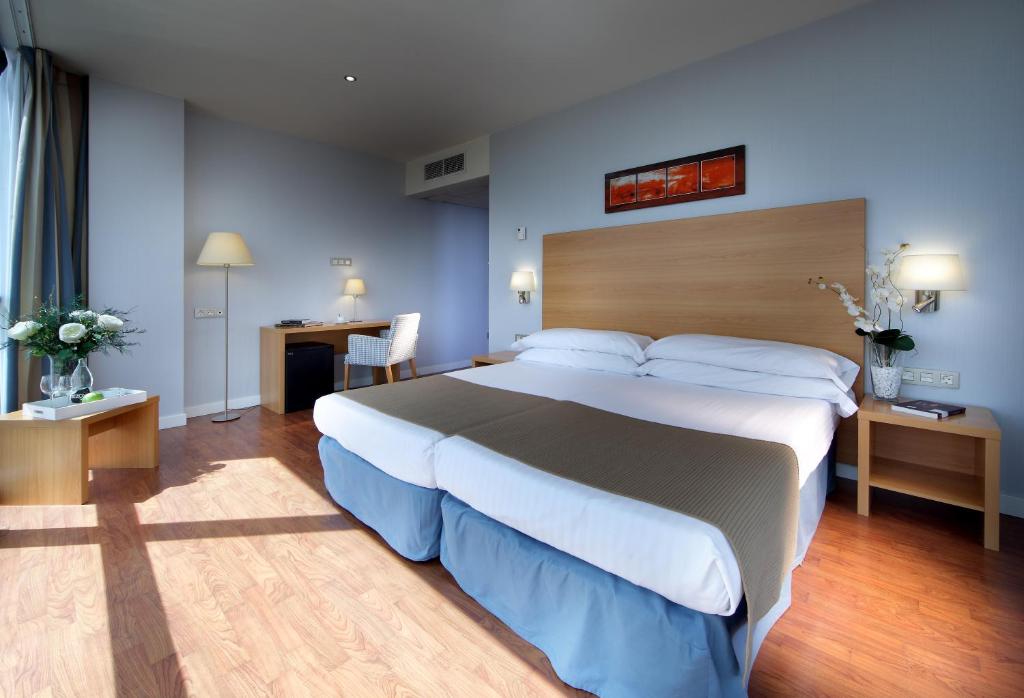 Exe Sevilla Palmera, Севилья