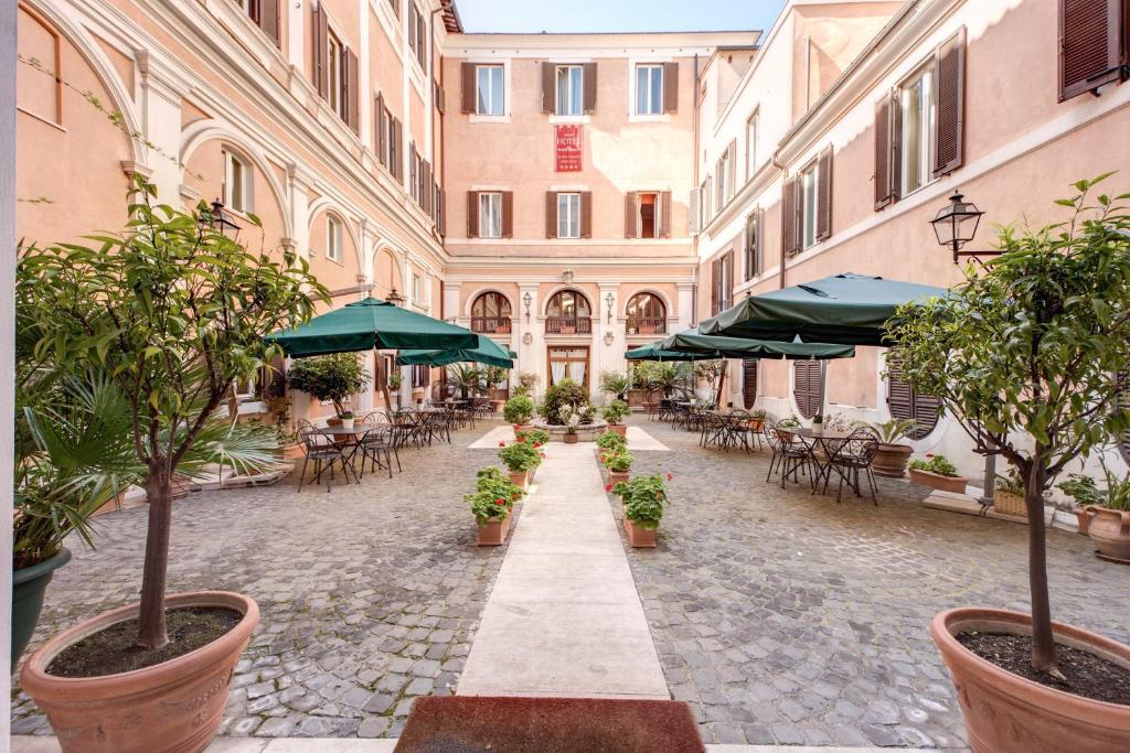 Relais Hotel Antico Palazzo Rospigliosi, Рим