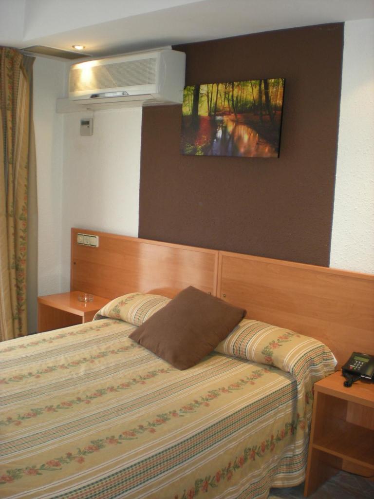Hotel Sanz, Торремолинос