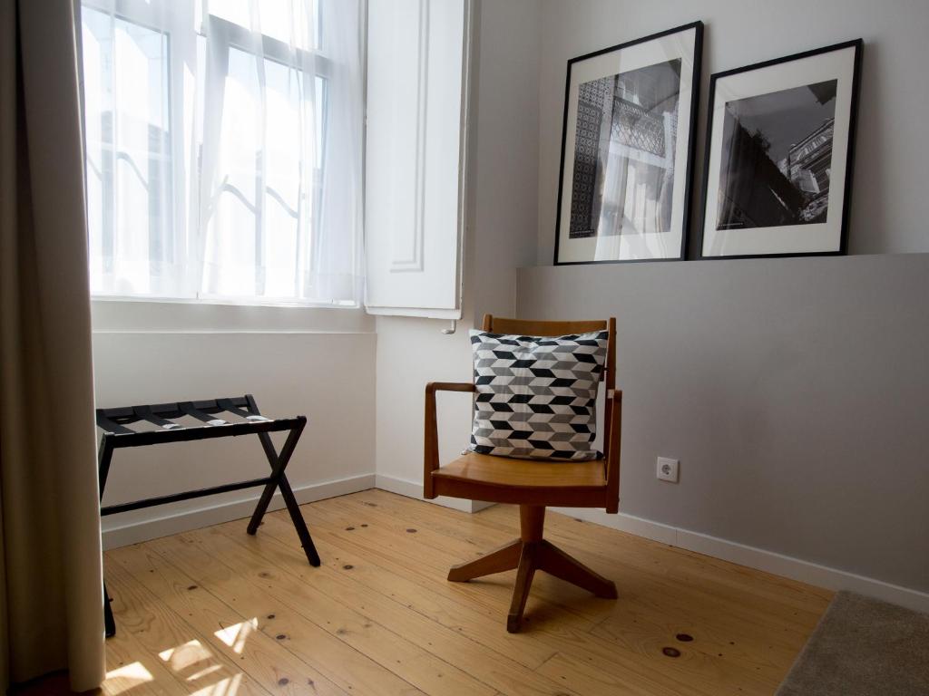 Двухместный (Улучшенный двухместный номер с 1 кроватью или 2 отдельными кроватями), The 8 - Downtown Suites