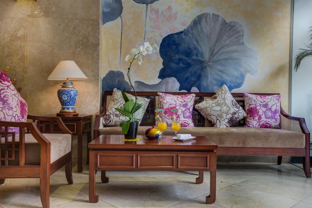 Oriental Suites Hotel & Spa, Ханой