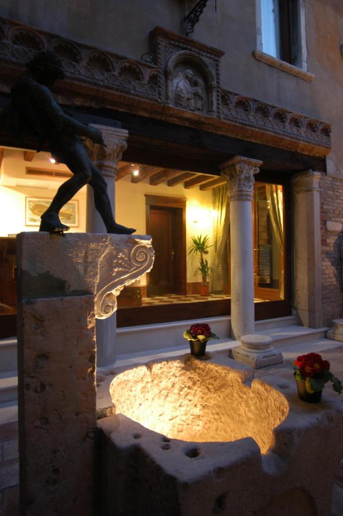 Hotel Al Ponte Mocenigo, Венеция