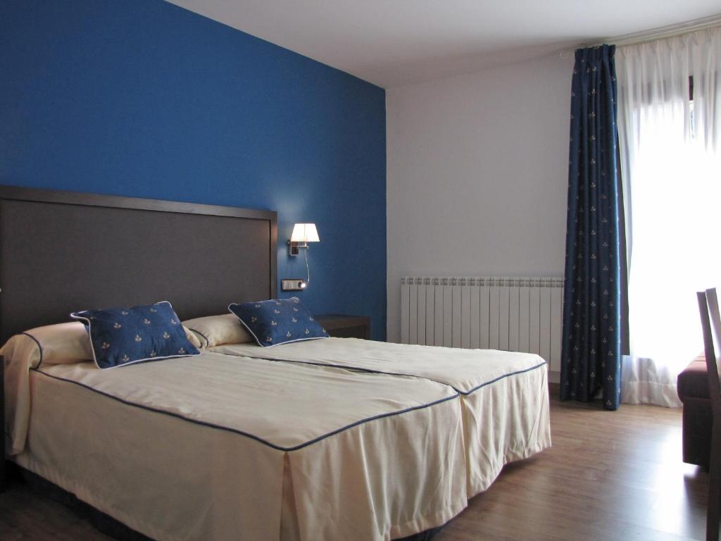 Двухместный (Habitación Individual con vistas a la montaña), Hotel Sesué