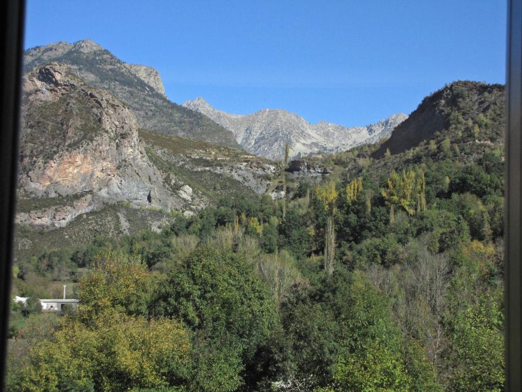 Двухместный (Habitación Individual con vistas a la montaña), Hotel Sesué