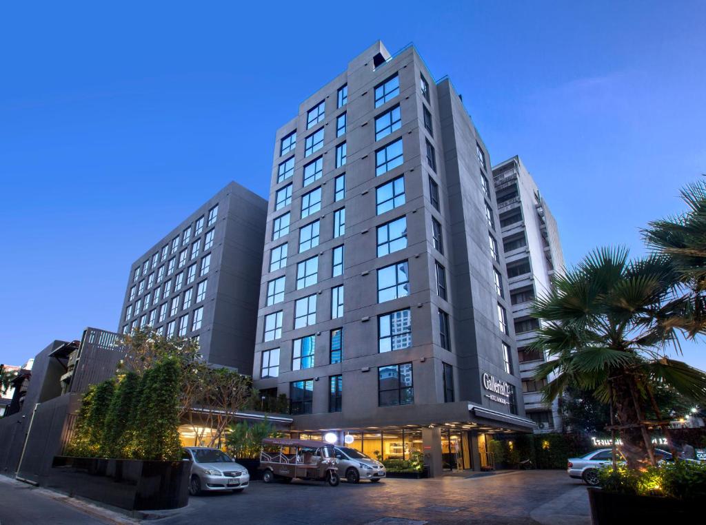 Отель Galleria 12 Sukhumvit Bangkok by Compass Hospitality, Бангкок