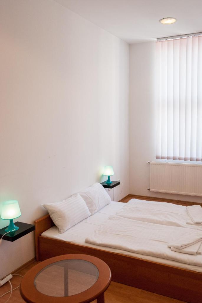 Семейный (Семейный номер), Broadway City Panzió