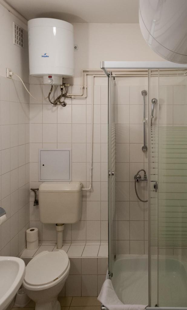 Семейный (Семейный номер), Broadway City Panzió