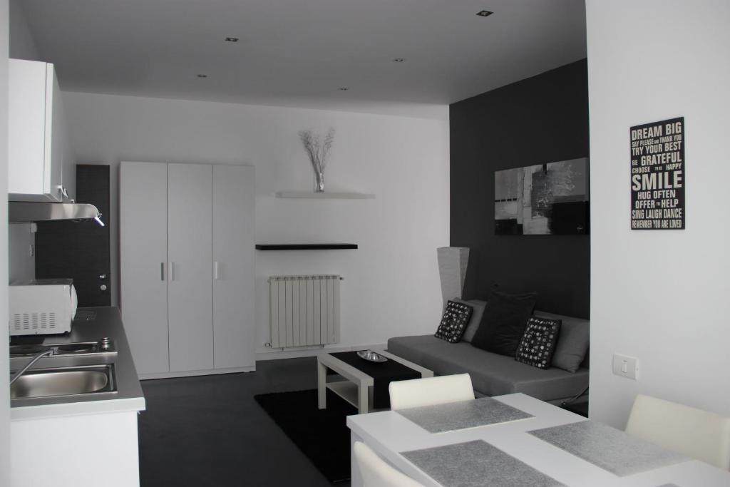 Апартаменты (Люкс Living), Living Aparthotel