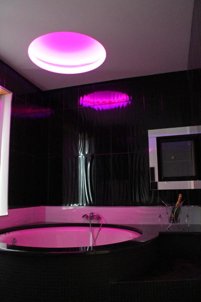 Двухместный (Двухместный номер с 1 кроватью и гидромассажной ванной), Monte Carlo Love Porto