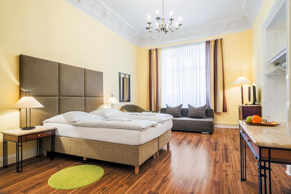 Четырехместный (Четырехместный номер), Hotel-Pension Michele