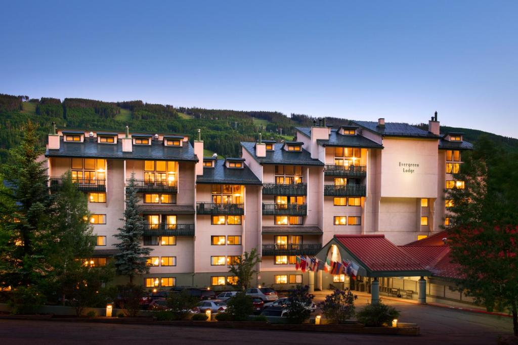 Evergreen Lodge at Vail, Вейл