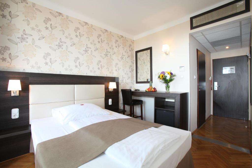 Medosz Hotel, Будапешт