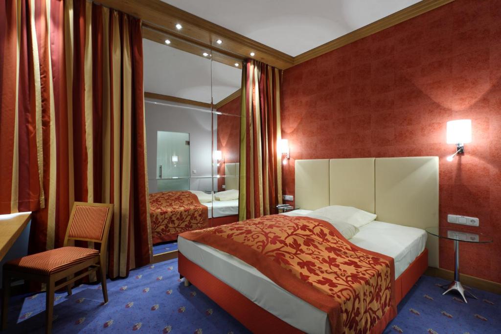 Hotel Goldene Sonne, Мюнхен