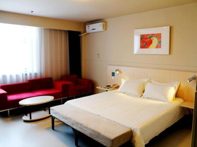 Jinjiang Inn Changchun Hongqi Street, Чанчунь