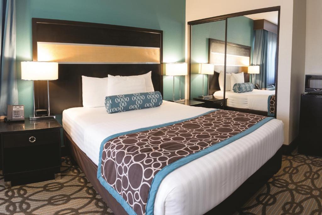 Двухместный (Номер с кроватью размера «queen-size»), La Quinta by Wyndham San Diego Mission Bay