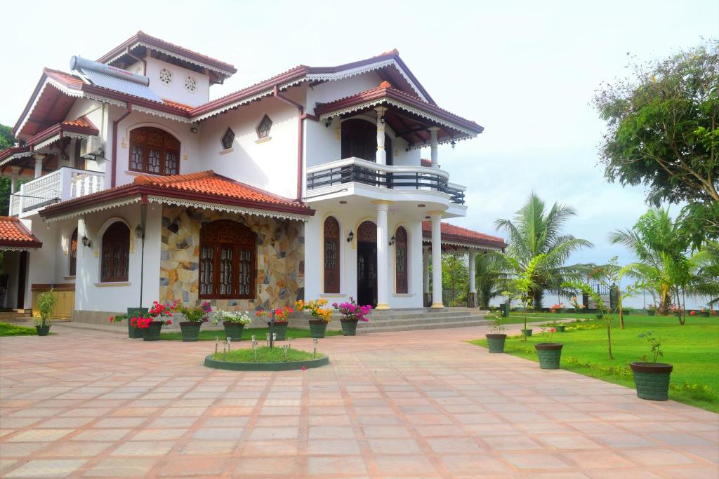 Sri Lagoon Villa, Негомбо