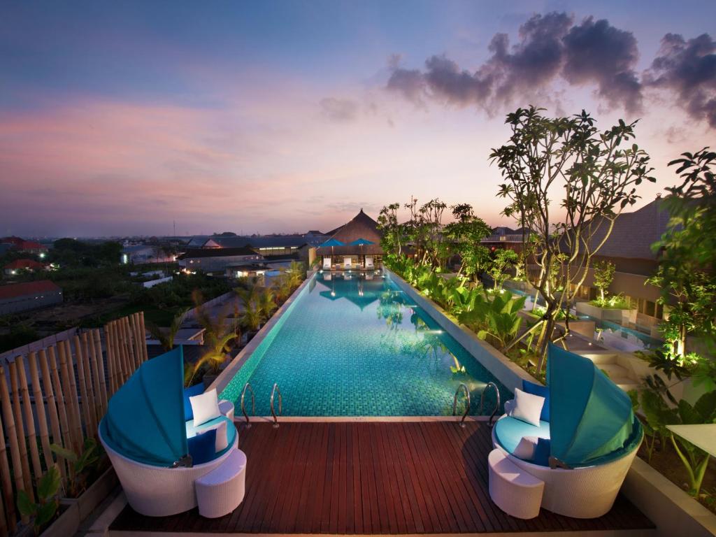 Ramada by Wyndham Bali Sunset Road Kuta, Кута