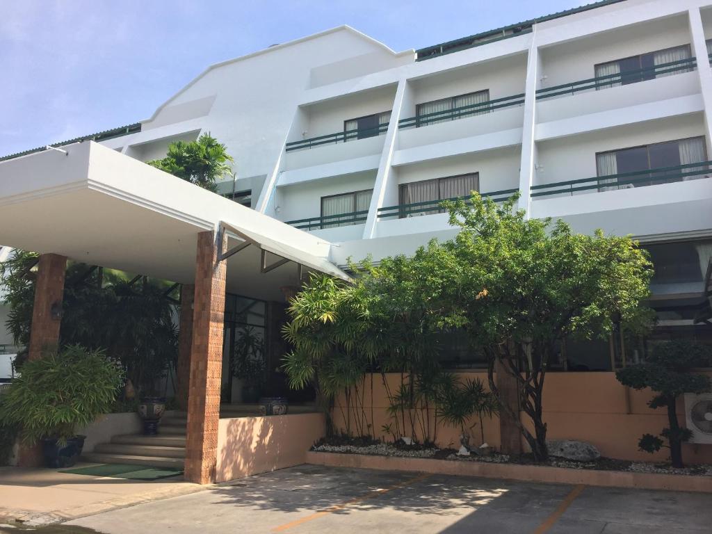 Sirin Hotel Hua Hin, Хуахин