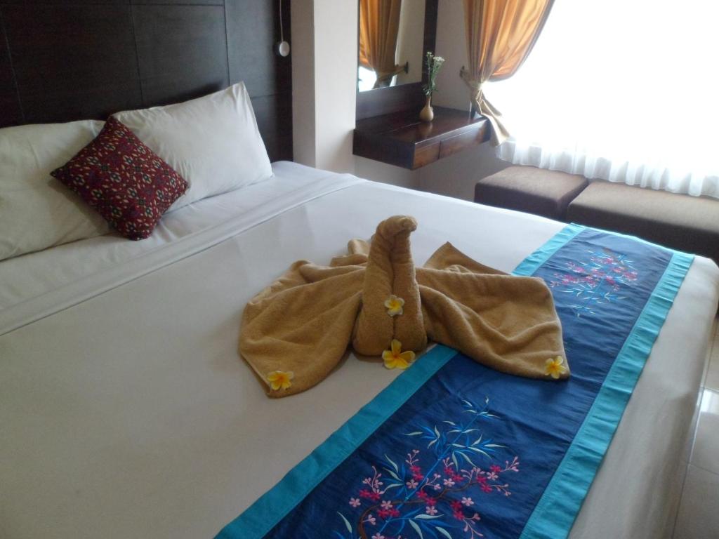 Двухместный (Двухместный номер с 1 кроватью или 2 отдельными кроватями, вид на город), Nuriani Restaurant and Rooms