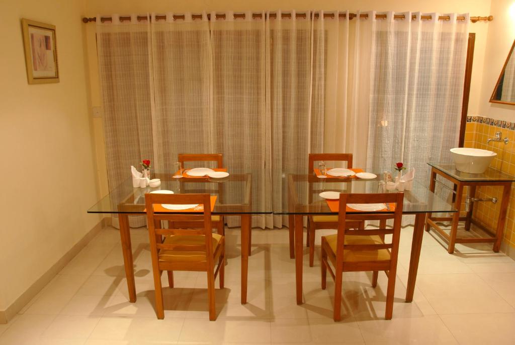 Апартаменты (Апартаменты с 3 спальнями), Sterling Living Space - Residency Road