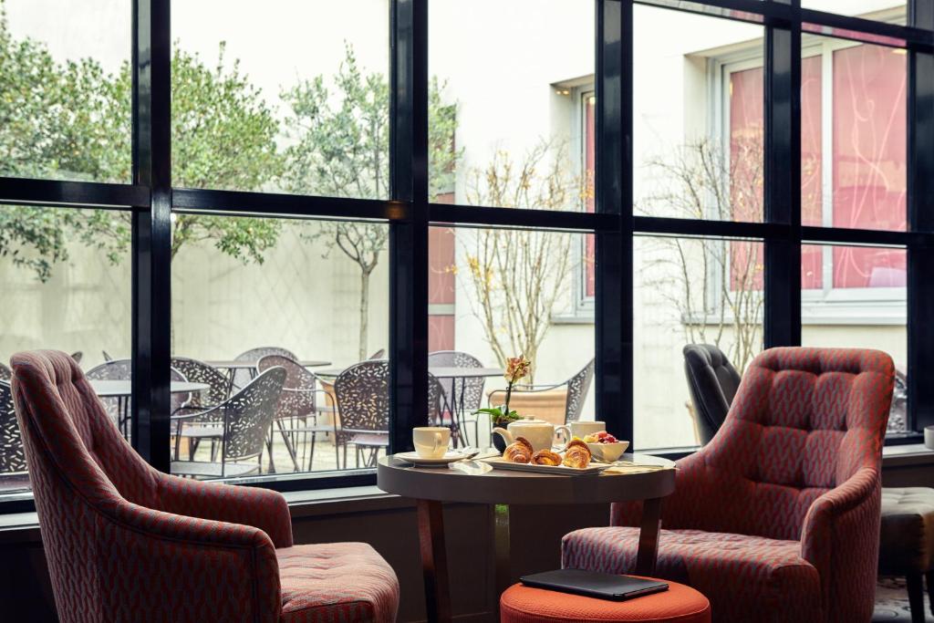 Mercure Tour Eiffel Grenelle, Париж