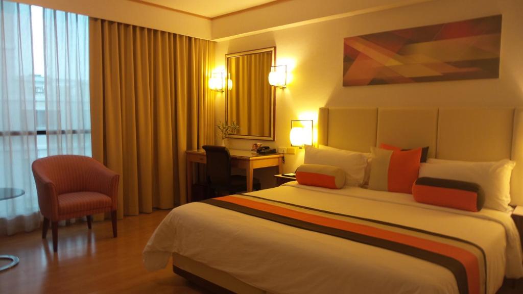 The Four Wings Hotel Bangkok, Бангкок