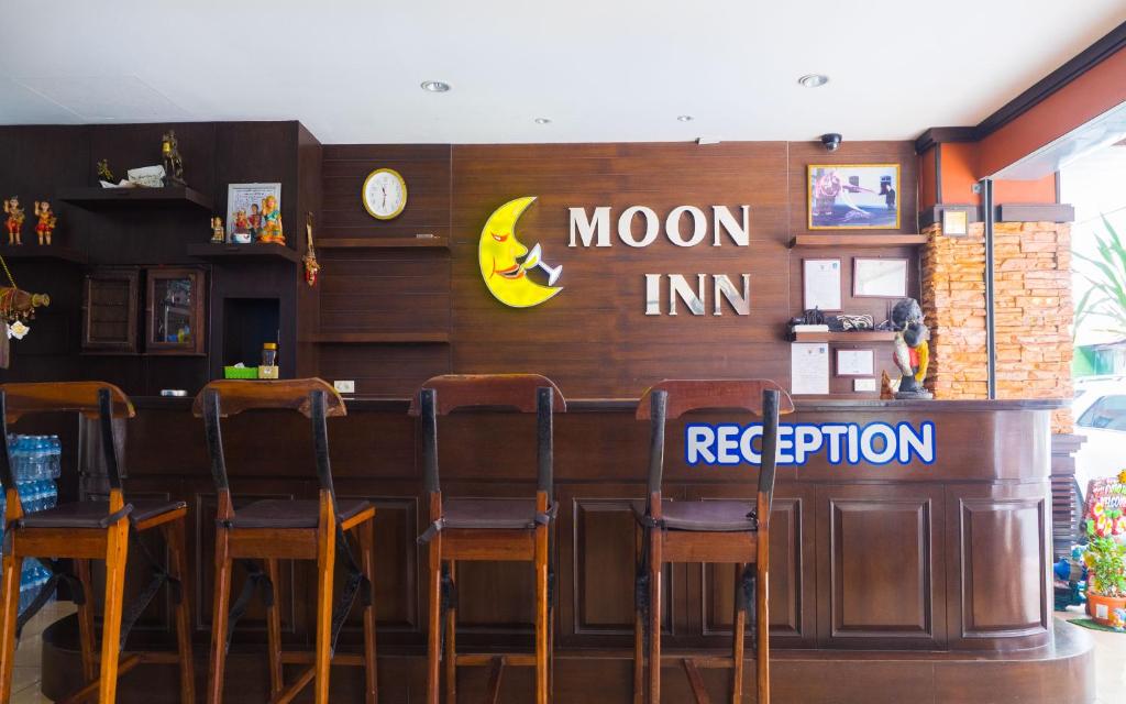 Patong Moon Inn Residence, Пхукет