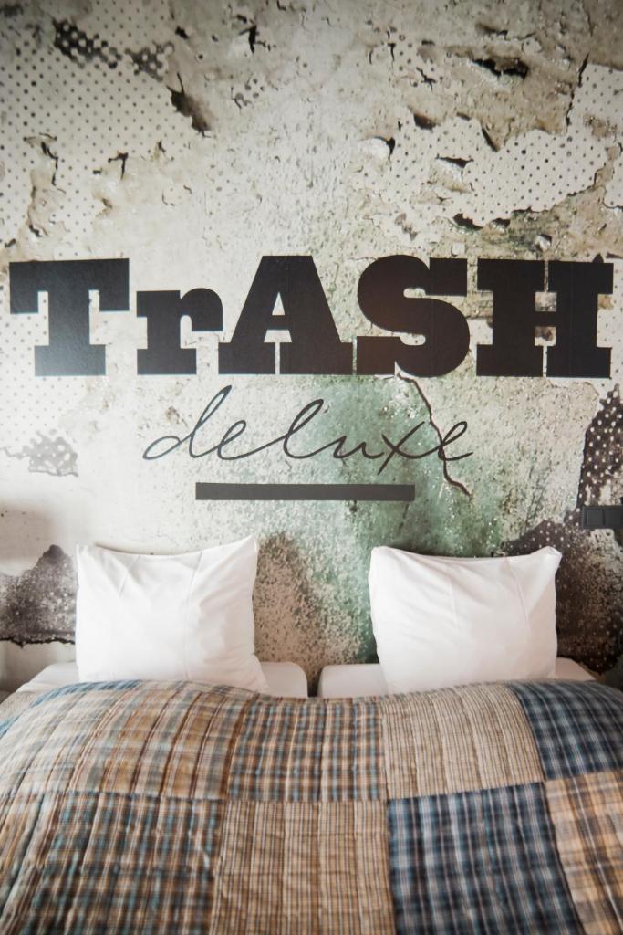 Hotel Trash Deluxe, Маастрихт