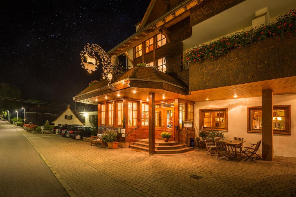 Hotel-Restaurant Vinothek Lamm, Баден-Баден