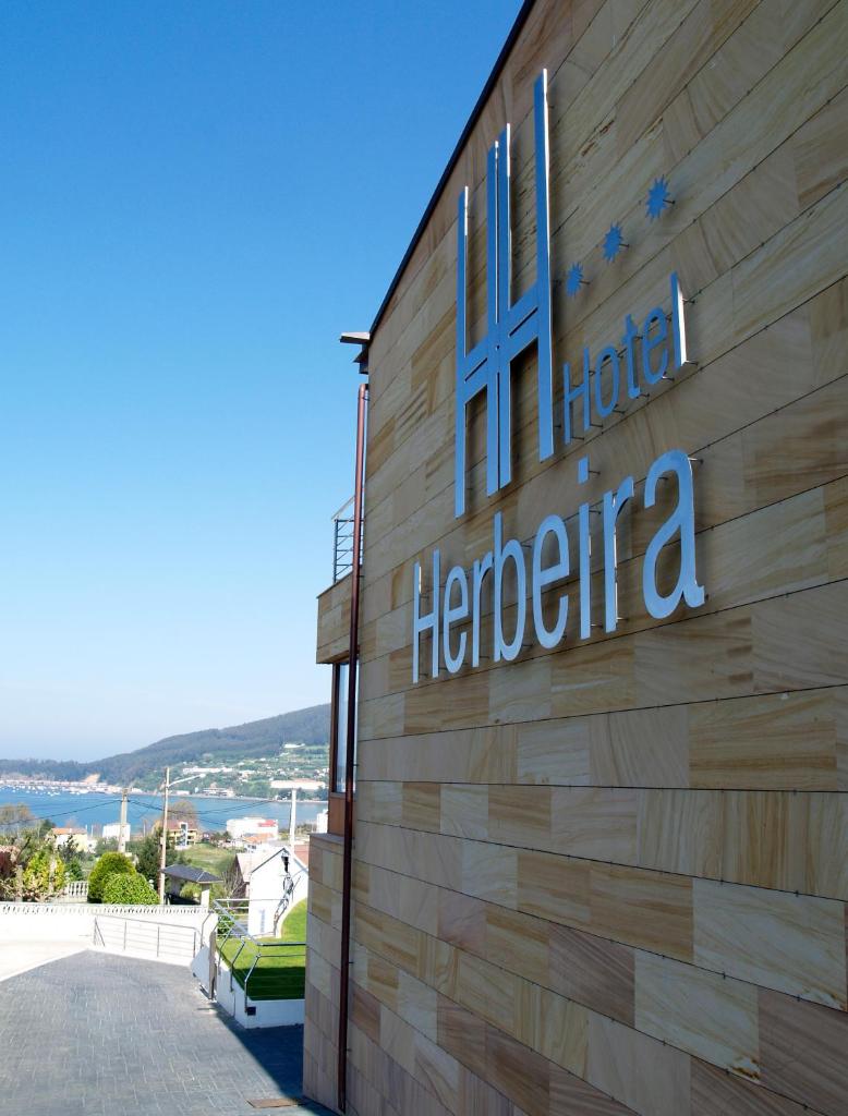 Hotel Herbeira, А-Корунья