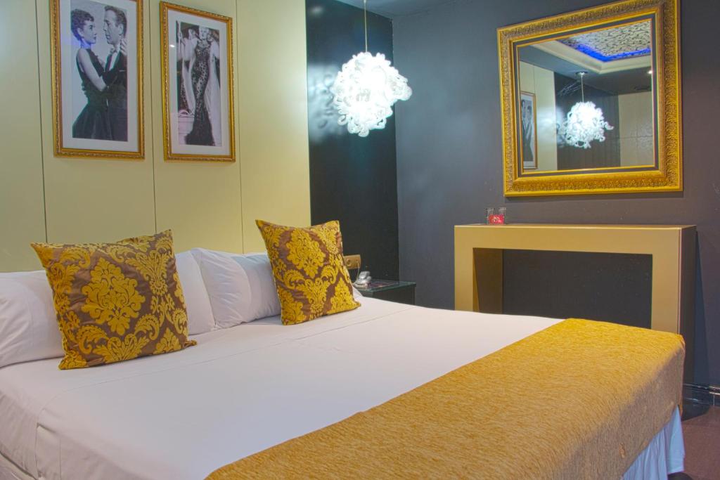 Hotel Años 50, Торремолинос