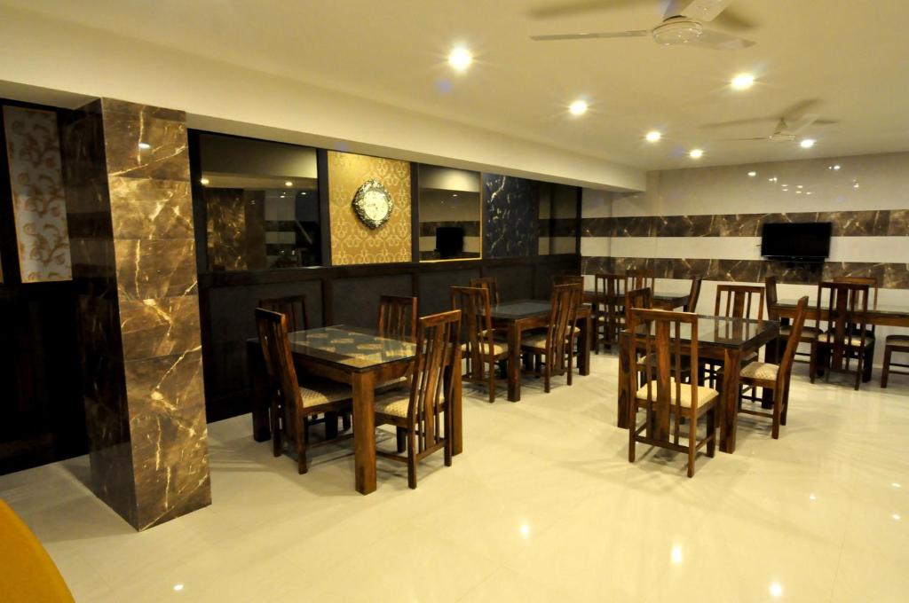 Anand Bhawan, Нью-Дели