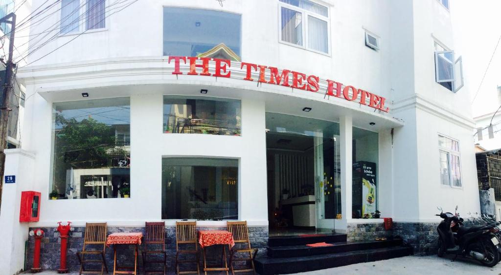 The Times Hotel, Хюэ
