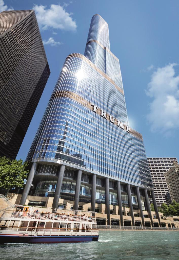 Trump International Hotel & Tower Chicago, Чикаго