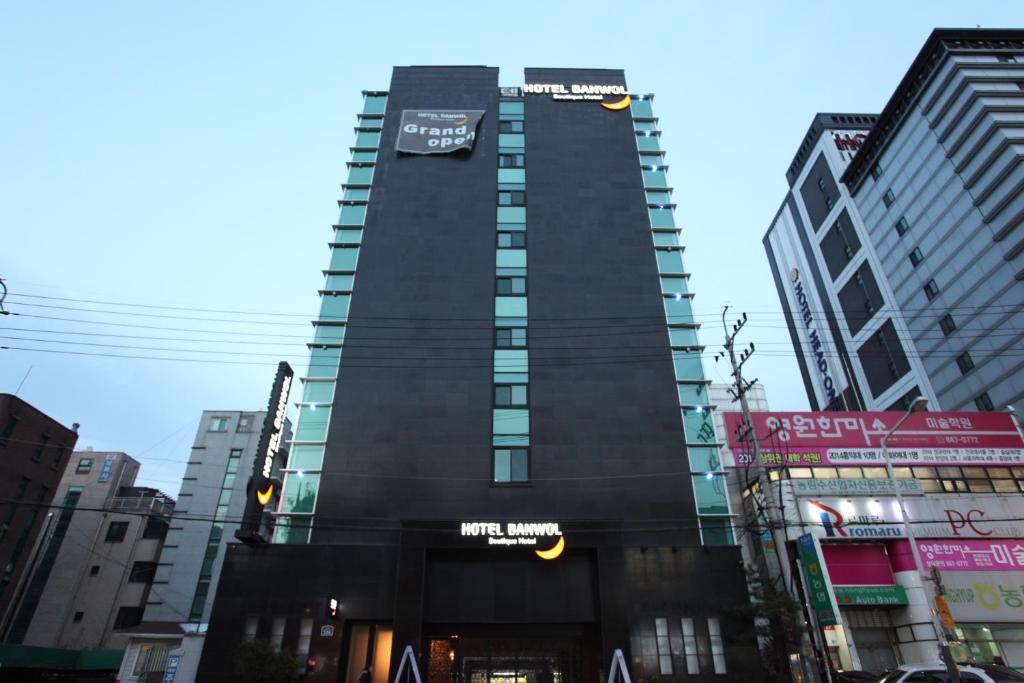 Hotel Banwol, Ыйджонбу