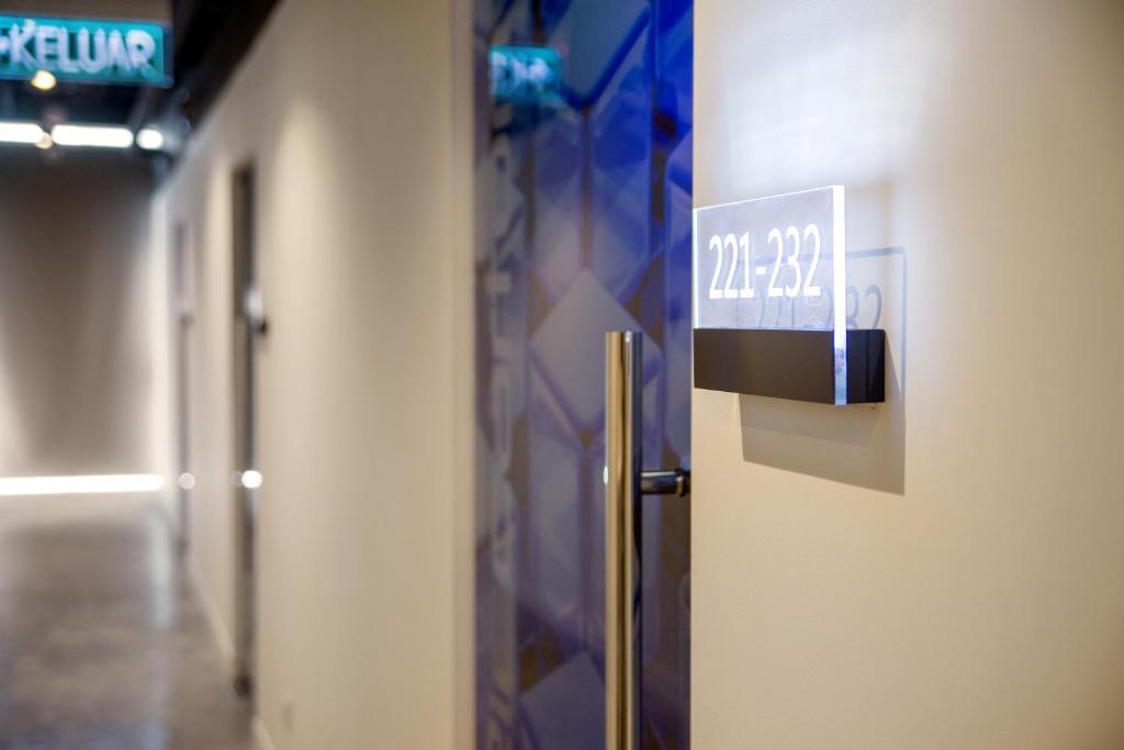 Одноместный (Одноместная капсула), Riccarton Capsule Hotel