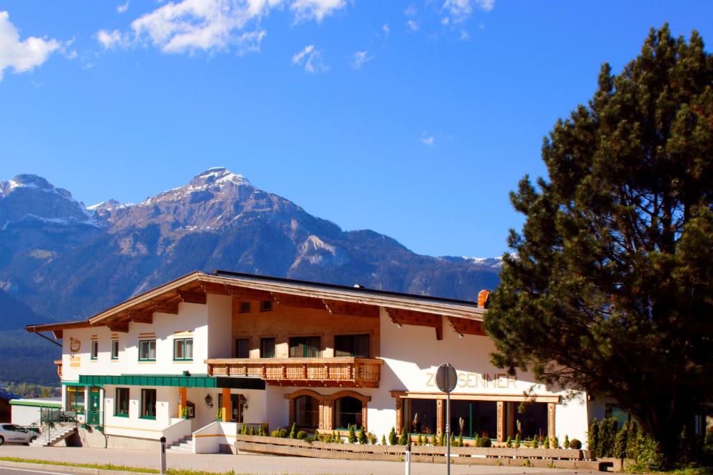 Hotel Zum Senner Zillertal - Adults only, Визинг