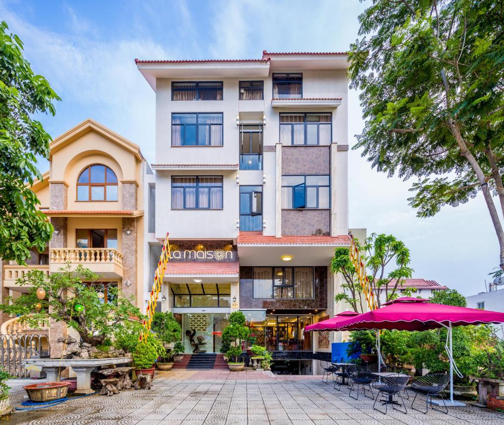 La Maison Da Nang Beach, Дананг