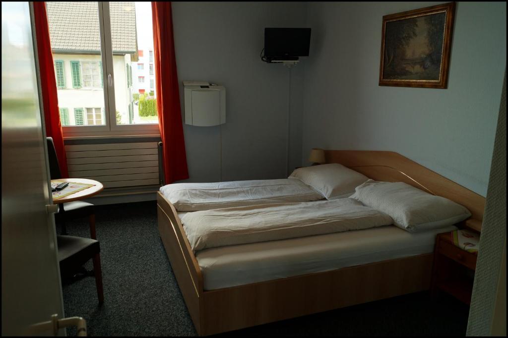 Двухместный (Двухместный номер с 1 кроватью) отеля Gasthof Kastanienbaum, Арау