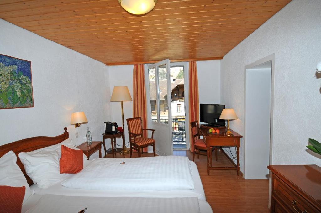 Двухместный (Стандартный двухместный номер с 1 кроватью) отеля Belle Epoque Hotel Victoria, Кандерштег