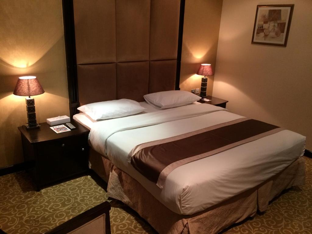 Двухместный (Номер Делюкс) отеля London Suites Hotel, Дубай