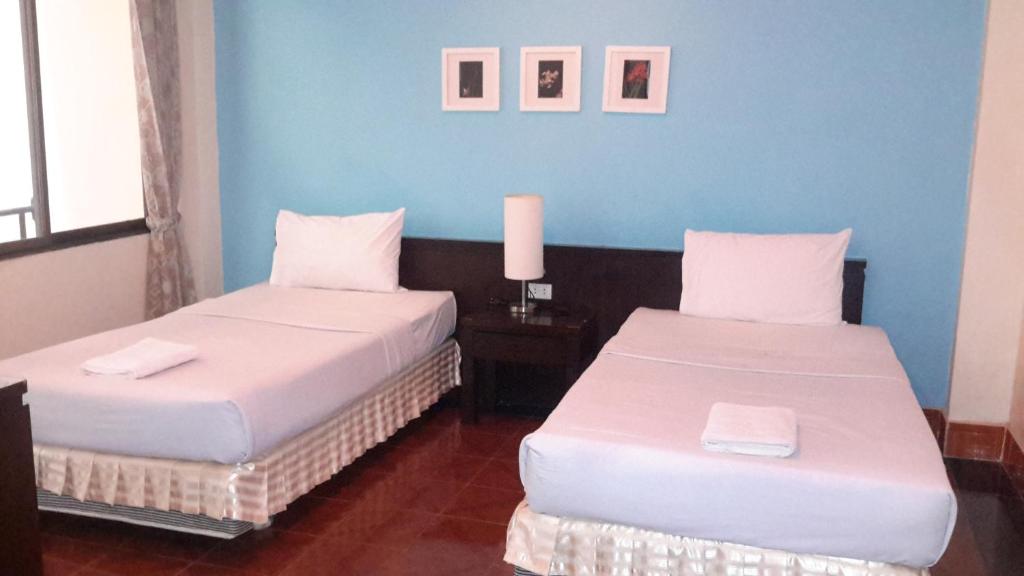 Двухместный (Стандартный двухместный номер с 1 кроватью или 2 отдельными кроватями и вентилятором) отеля J Hotel, Краби
