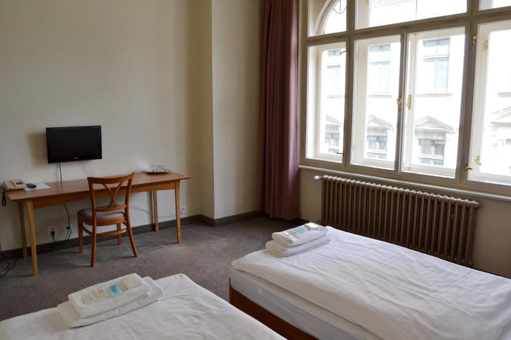 Двухместный (Двухместный номер с 1 кроватью или 2 отдельными кроватями) отеля Praha, Либерец