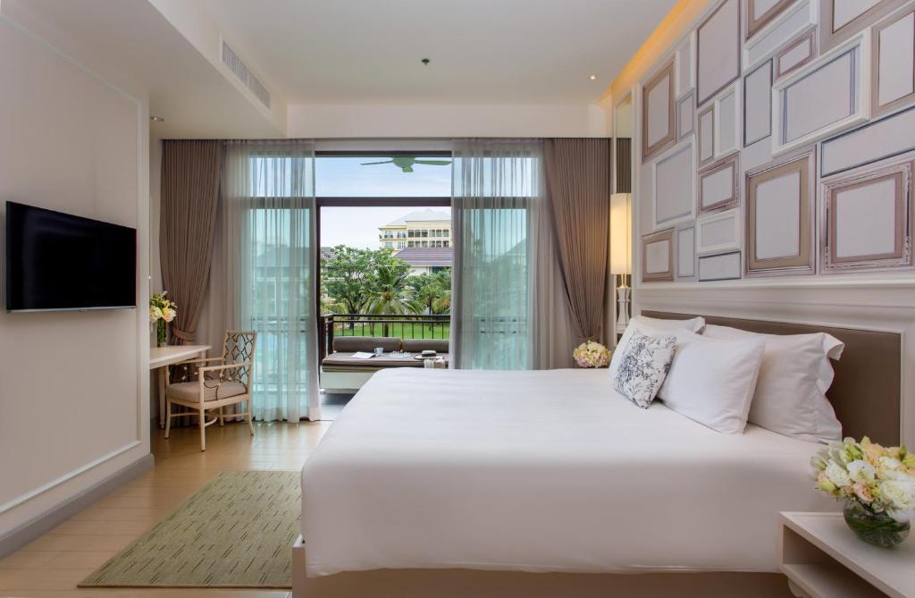 Двухместный (Двухместный номер Делюкс с 1 кроватью или 2 отдельными кроватями, вид на сад) курортного отеля U Sathorn Bangkok, Бангкок