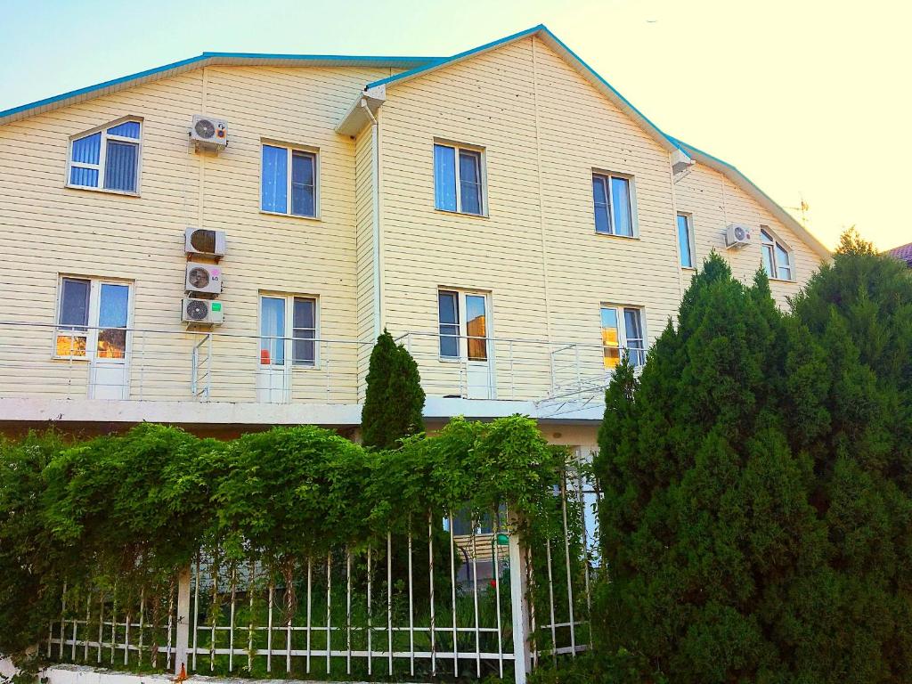 Отель Галант, Витязево