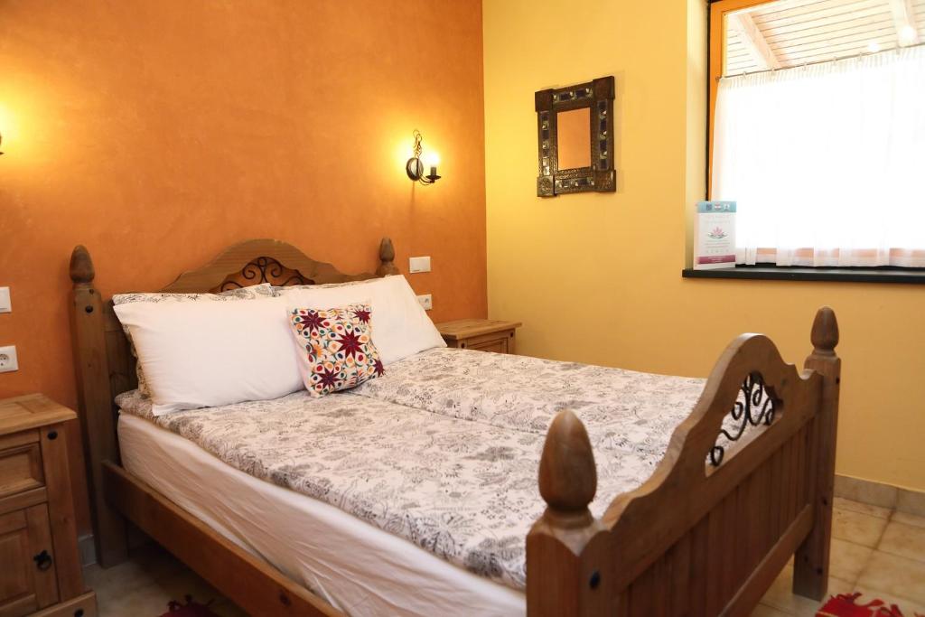Двухместный (Бюджетный двухместный номер с 1 кроватью) гостевого дома Corona Villa, Хевиз