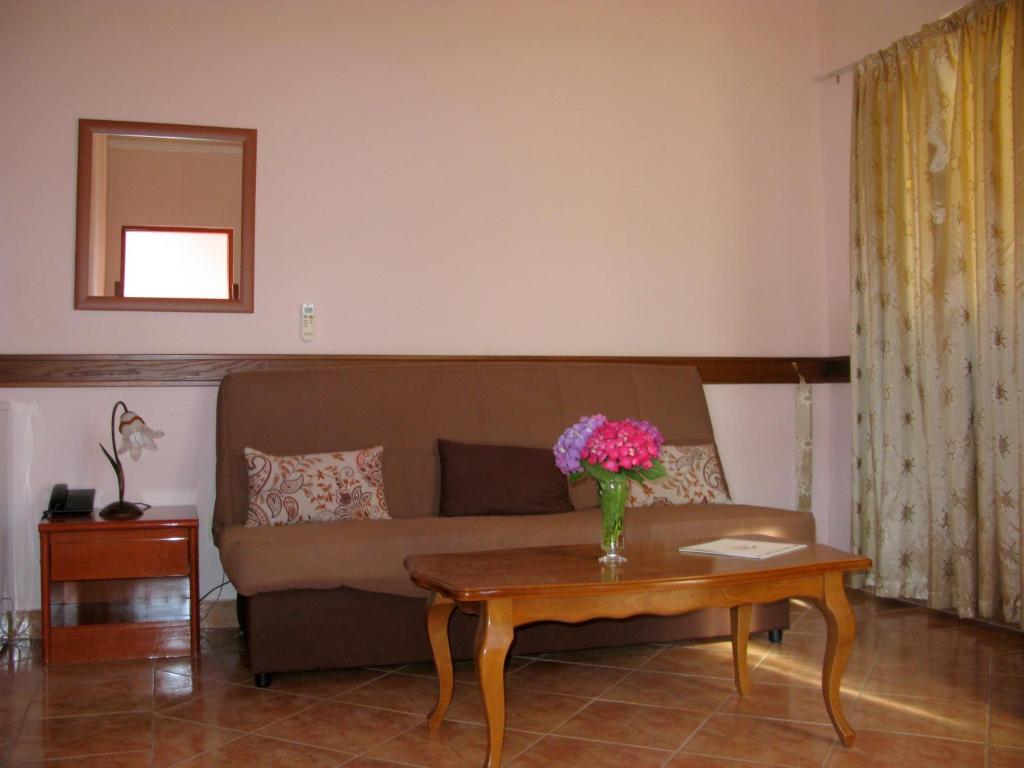 Двухместный (Двухместный люкс с 1 кроватью, балконом и видом на море), Garni Hotel Koral