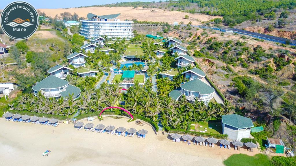 Курортный отель Sandunes Beach Resort & Spa, Фантхьет