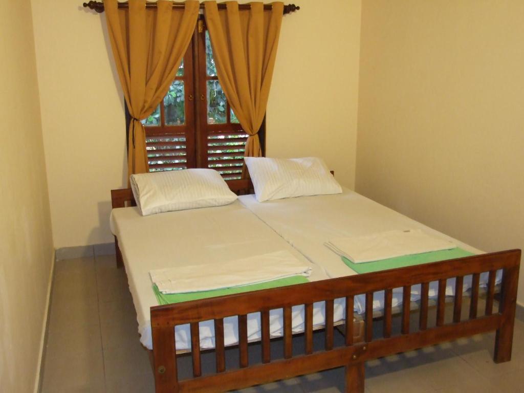 Двухместный (Двухместный номер с 1 кроватью и внешней ванной комнатой) хостела Central City Hostel, Канди