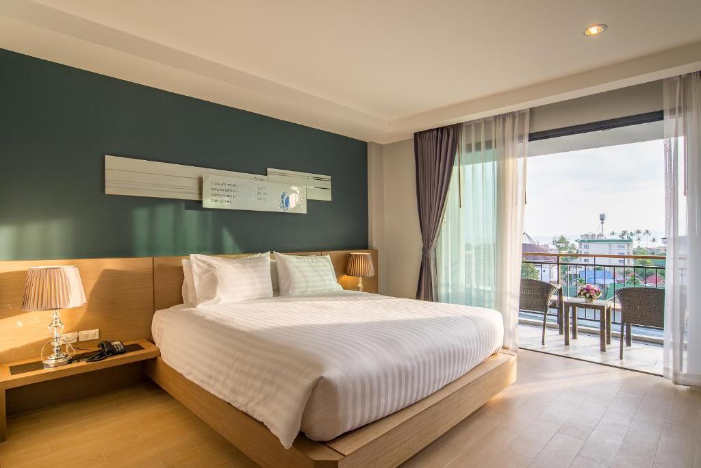 Двухместный (Улучшенный двухместный номер с 1 кроватью или 2 отдельными кроватями) курортного отеля Ava Sea Resort, Краби